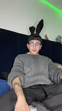 J Bunny1 online show from March 31, 2026, 12:12 am