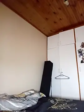 daddys home69 online show from April 17, 2026, 7:11 am