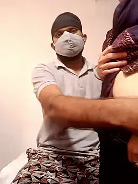 Sexyy Bhabhi 143 online show from May 5, 2026, 4:42 am