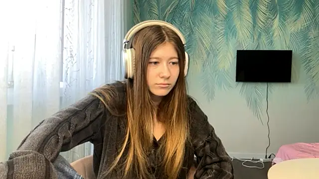 Kate Jomallona online show from March 31, 2026, 8:15 am