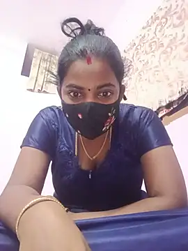 Snapshot of tamilratchasii chatting on June 4, 2026, 6:03 pm tamilratchasii online show from June 4, 2026, 6:03 pm