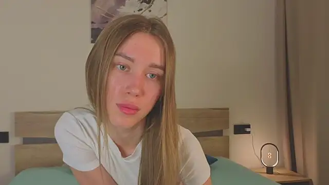 Snapshot of AliseeLee chatting on March 30, 2026, 12:11 am AliseeLee online show from March 30, 2026, 12:11 am