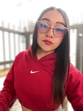 Ashley pinkk21 online show from March 27, 2026, 9:47 pm