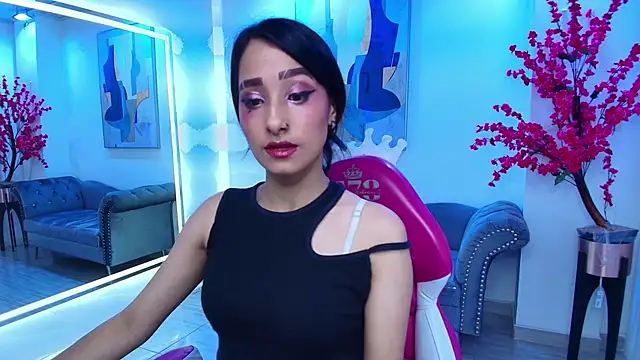 Palmer foxx online show from June 11, 2026, 3:26 am