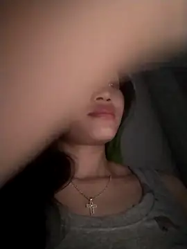 Saryloveparadise online show from April 2, 2026, 7:33 pm