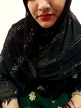 Miss Noor   online show from April 5, 2026, 5:48 am