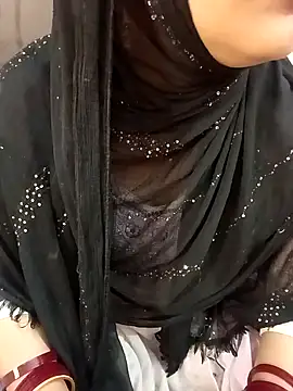 Miss Noor   online show from April 9, 2026, 7:47 am