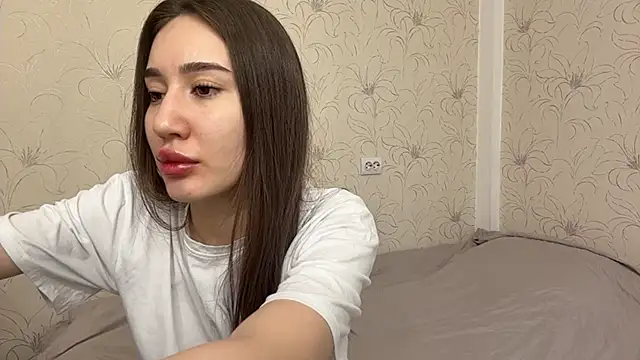 Snapshot of NamiLoon chatting on March 31, 2026, 4:13 am NamiLoon online show from March 31, 2026, 4:13 am