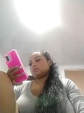 Aliceee bolton online show from April 17, 2026, 3:42 am