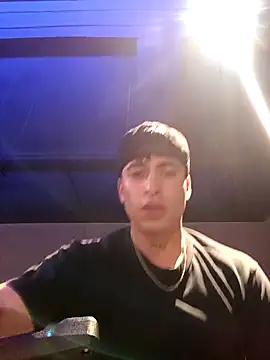 nico herrera   online show from April 1, 2026, 1:39 am