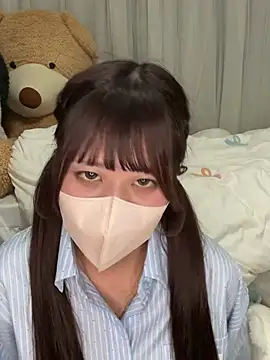 momokaze1658 online show from May 1, 2026, 3:38 pm