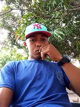 blackmasterpig online show from March 31, 2026, 2:39 pm