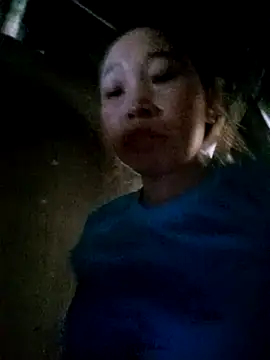 Snapshot of Vily-lonely chatting on April 11, 2026, 12:37 am Vily-lonely online show from April 11, 2026, 12:37 am