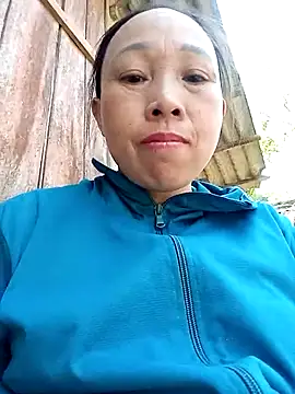 Snapshot of Vily-lonely chatting on April 12, 2026, 5:56 am Vily-lonely online show from April 12, 2026, 5:56 am