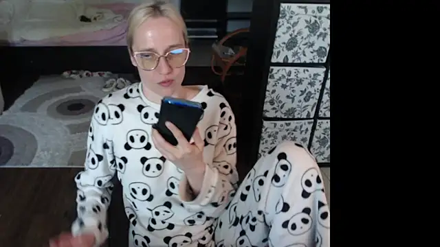 Sweet hot shrmp online show from May 10, 2026, 8:30 am