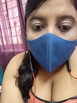 Snapshot of Tami-sonia chatting on March 31, 2026, 6:14 am Tami-sonia online show from March 31, 2026, 6:14 am