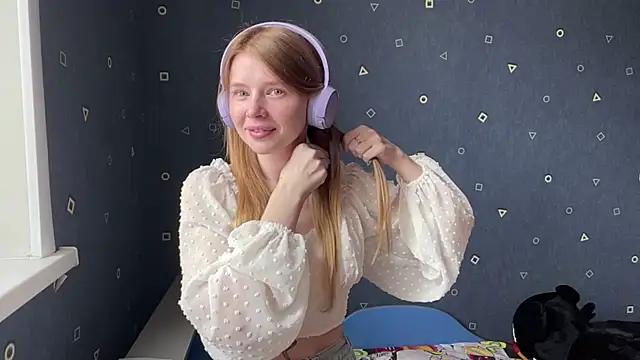 Snapshot of fanybuny chatting on April 1, 2026, 8:04 am fanybuny online show from April 1, 2026, 8:04 am