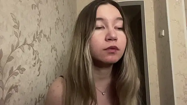 Snapshot of IreneOrbison chatting on April 11, 2026, 5:17 pm IreneOrbison online show from April 11, 2026, 5:17 pm