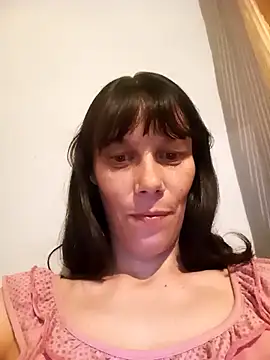 Snapshot of VikaBakerX chatting on May 12, 2026, 6:27 pm VikaBakerX online show from May 12, 2026, 6:27 pm