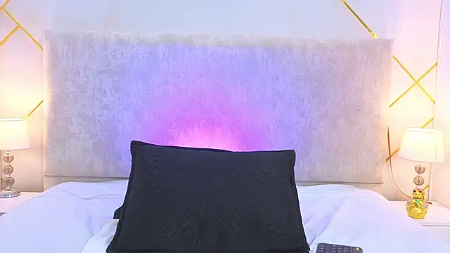 Sammi Evanns online show from June 5, 2026, 4:19 am