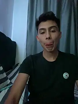 Snapshot of jmaxter chatting on April 8, 2026, 4:34 am jmaxter online show from April 8, 2026, 4:34 am