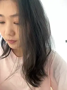 Shanshan 1267 online show from April 29, 2026, 5:22 am