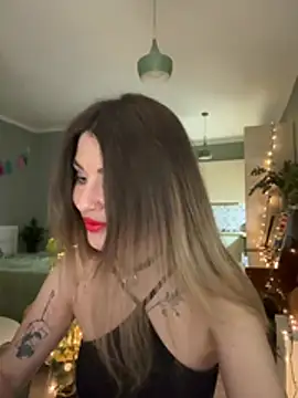 Rita Tease online show from April 22, 2026, 6:09 pm