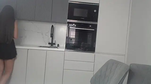 Eva Bunny13 online show from April 14, 2026, 12:11 pm