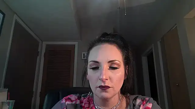 Snapshot of taylorsunshine chatting on April 1, 2026, 11:24 pm taylorsunshine online show from April 1, 2026, 11:24 pm