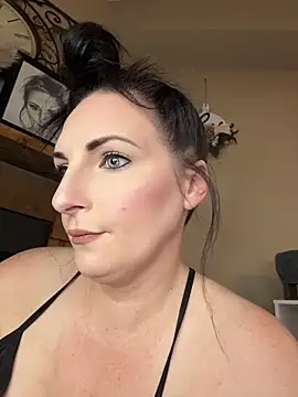 taylorsunshine online show from June 9, 2026, 12:33 am