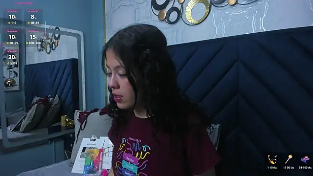 Kaira luxury online show from April 22, 2026, 2:58 am