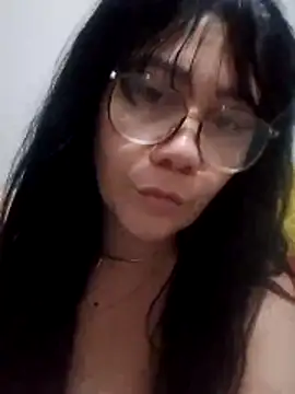 gatadeoculos online show from April 9, 2026, 12:10 am