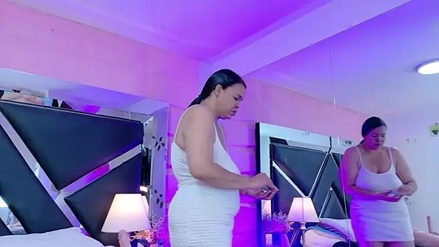 Veronica Nasty  online show from June 4, 2026, 7:09 pm