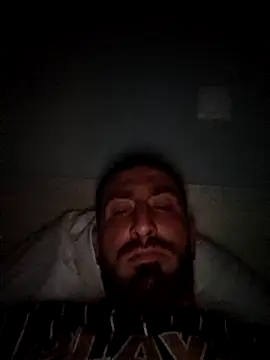 Johnnyxxx6 online show from April 18, 2026, 10:54 pm