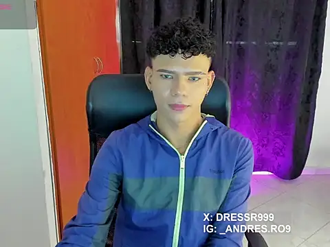 sebascuterouss online show from April 12, 2026, 11:26 am