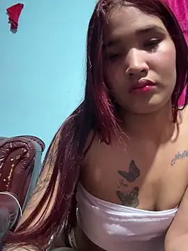 Baby Kinkyy online show from April 22, 2026, 9:27 pm