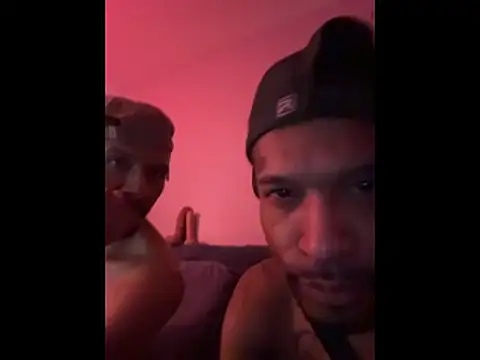 JRNBLU44 online show from April 4, 2026, 6:38 pm