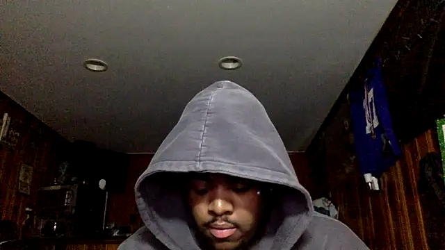 MrSlingIt online show from April 4, 2026, 4:33 am