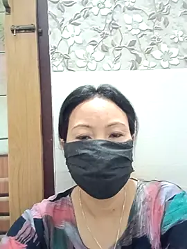 Bristy BigBoobs online show from May 4, 2026, 5:42 pm