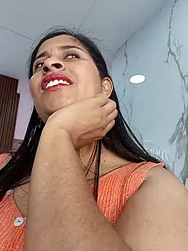 Snapshot of SofiaMendez1_ chatting on April 6, 2026, 3:02 pm SofiaMendez1 online show from April 6, 2026, 3:02 pm