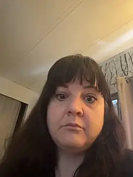 sensual235 online show from April 13, 2026, 11:21 pm