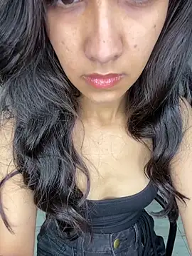 XXXcam Girl online show from June 16, 2026, 8:17 am