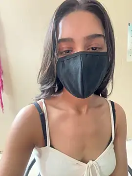 XXXcam Girl online show from June 18, 2026, 6:57 am