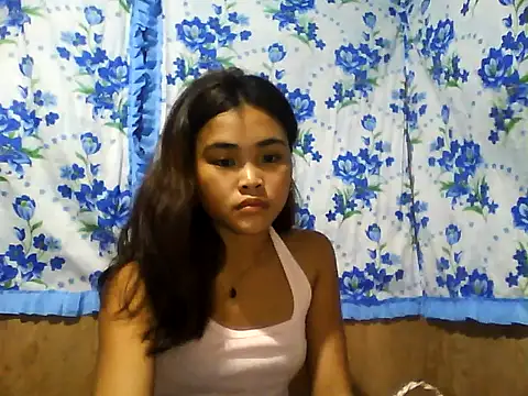 Snapshot of AsianPinay18 chatting on April 2, 2026, 2:09 am AsianPinay18 online show from April 2, 2026, 2:09 am