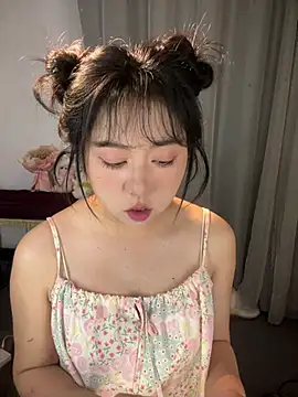 ooooBaby129 online show from May 23, 2026, 11:58 am