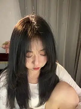 ooooBaby129 online show from May 24, 2026, 12:43 pm