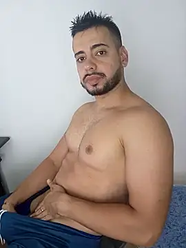 AidenGreyHot online show from April 15, 2026, 1:01 am