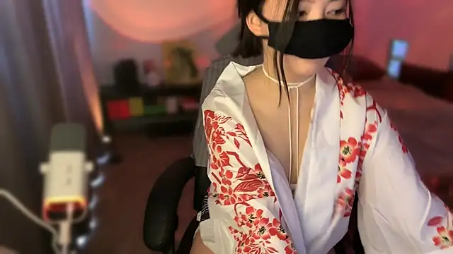 rin night online show from April 11, 2026, 11:03 am