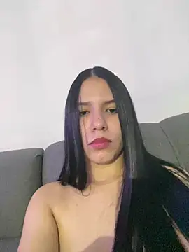 IsabelaRivers online show from June 10, 2026, 11:13 pm