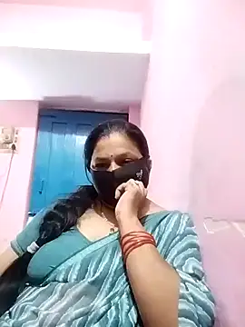 Snapshot of PINKI_024 chatting on April 2, 2026, 7:17 am PINKI 024 online show from April 2, 2026, 7:17 am